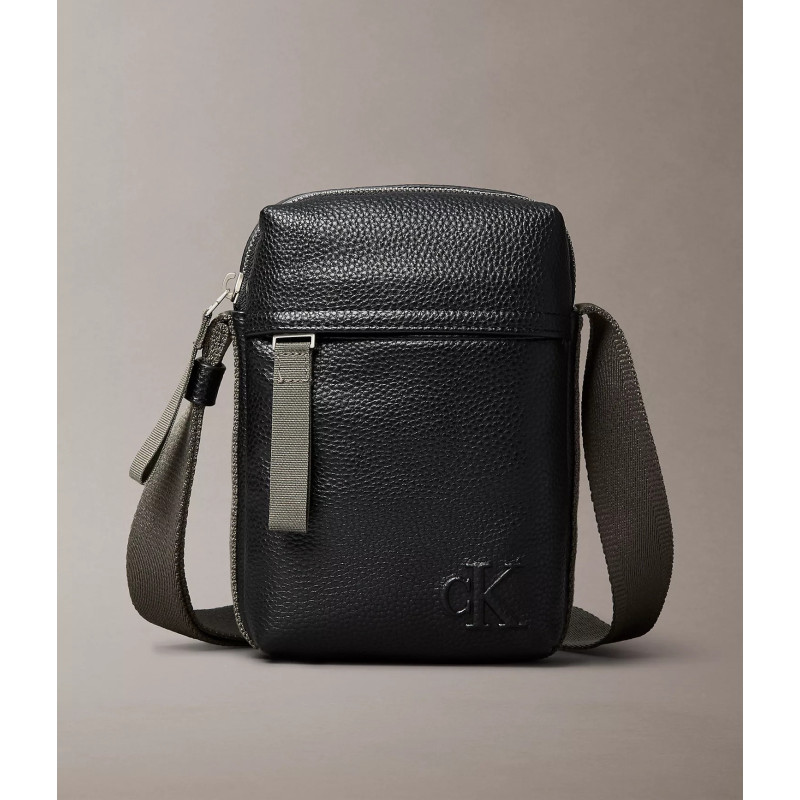 Calvin Klein Bolso Negro Reportero Calvin Klein Bolso Negro Reportero