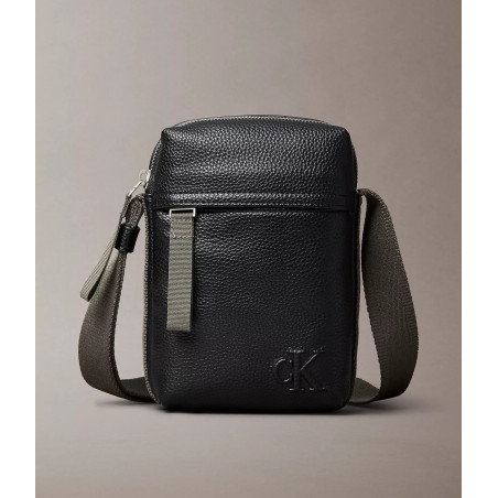 Calvin Klein Bolso Negro Reportero