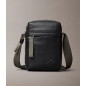 Calvin Klein Bolso Negro Reportero