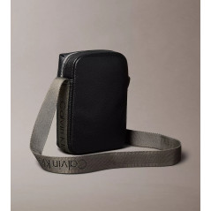 Calvin Klein Bolso Negro Reportero